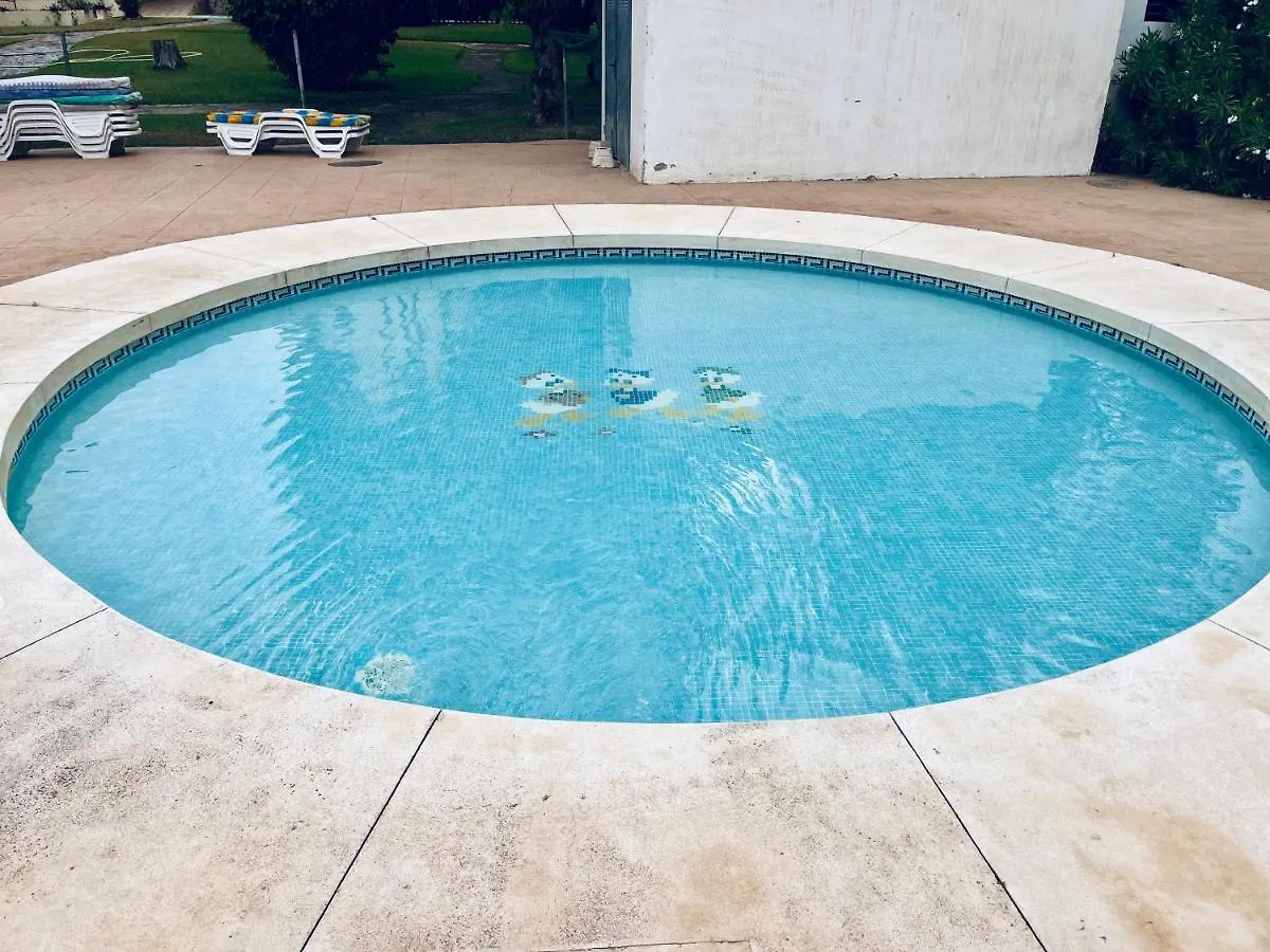 Apartamento A 10 min de la playa y con excelentes zonas comunes Benalmádena