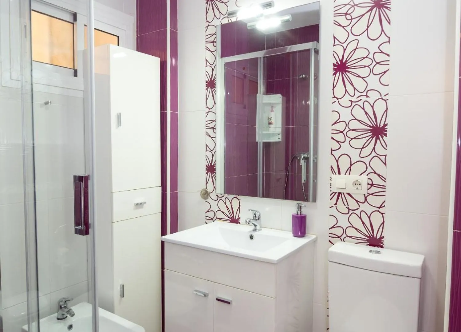 Apartamento A 10 min de la playa y con excelentes zonas comunes Benalmádena