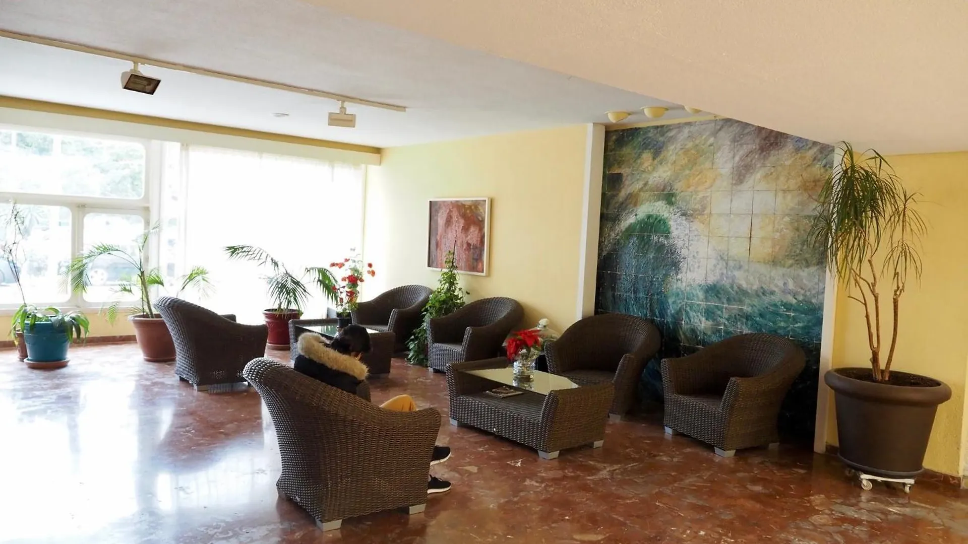 A 10 Min De La Playa Y Con Excelentes Zonas Comunes Apartment Benalmadena Spain